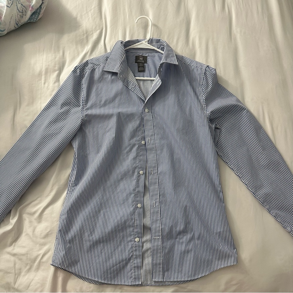 H&M Men's Navy Striped Button Down Shirt
